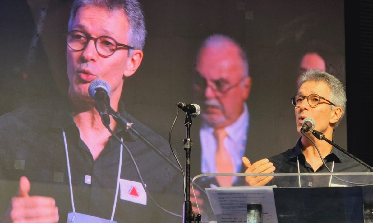 Romeu Zema (Novo) afirmou que o Programa de Pleno Pagamento de Dívidas dos Estados (Propag), criado pelo governo federal, representa a "solução" para o futuro financeiro de Minas Gerais -  (crédito: Jair Amaral/EM/DA. Press)