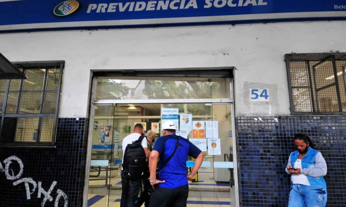 Fraudes na Previdência Social envolvendo aposentados derrubaram ministro e levaram à saída do PDT do governo Lula - (crédito: Gladyston Rodrigues/EM/D.A Press – 22/9/20) Fraudes na Previdência Social envolvendo aposentados derrubaram ministro e levaram à saída do PDT do governo Lula - (crédito: Gladyston Rodrigues/EM/D.A Press – 22/9/20)