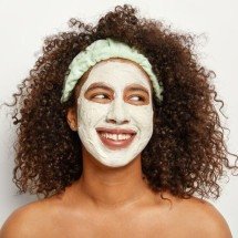 Máscara facial caseira: receitas naturais para cada tipo de pele - Freepik