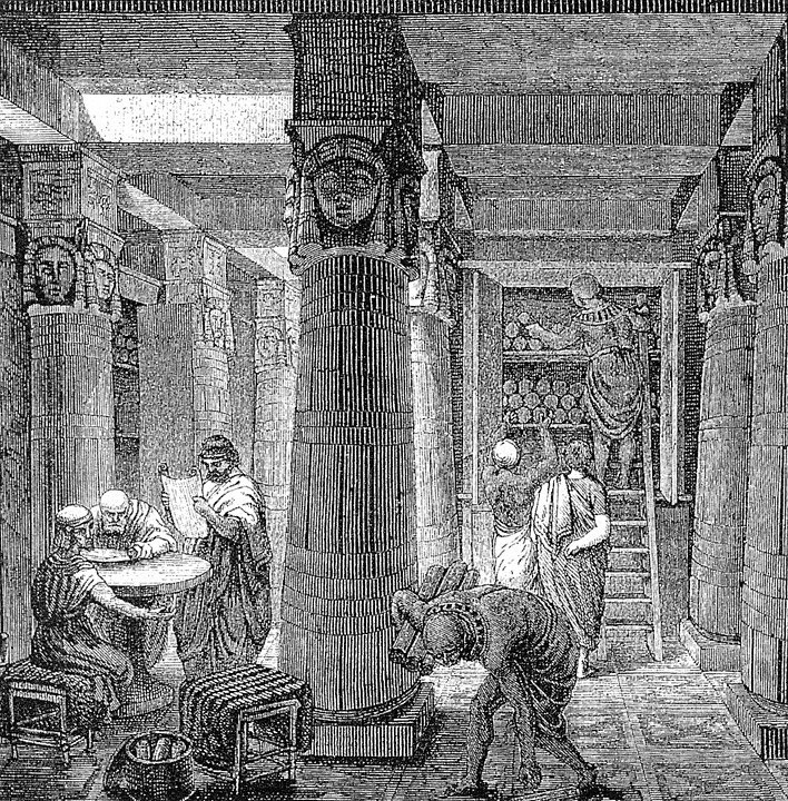 Fundada no século 3 a.C. pelo imperador Ptolomeu II, a antiga Biblioteca de Alexandria abrigava em seu acervo cerca de 700 mil volumes, entre documentos, manuscritos e papiros, com imenso valor cultural para a época. 
