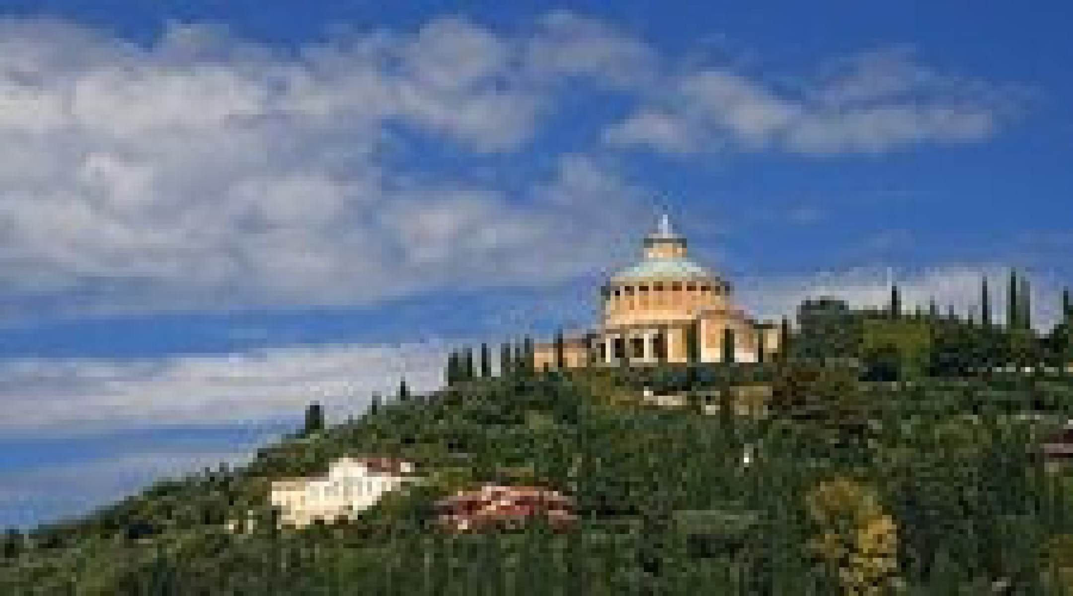 localizado nas colinas de Verona, Santuário de N.Senhora e Lourdes combina a beleza natural com a devoção-TripAdvisor