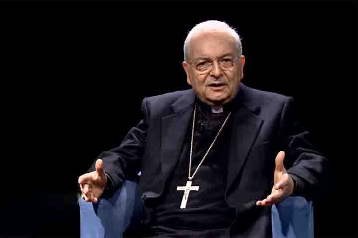 Mauro Piacenza (ItÃ¡lia) - PenitenciÃ¡rio-mor emÃ©rito da PenitenciÃ¡ria ApostÃ³lica, tem 80 anos. Nomeado cardeal pelo Papa Bento XVI, nÃ£o pode votar no conclave por limite de idade, mas pode ser votado.
