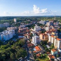 Cidades do Brasil com mais imóveis do que habitantes - MTur Destinos wikimedia commons