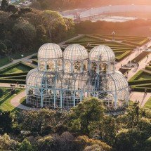 Curitiba é considerada uma das cidades mais bonitas e acolhedoras do Brasil (Imagem: ByDroneVideos | Shutterstock) -  (crédito: EdiCase)