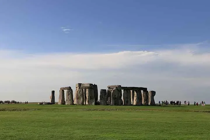 Além disso, essa descoberta poderia fornecer novas insights sobre a cultura e as crenças dessas sociedades.