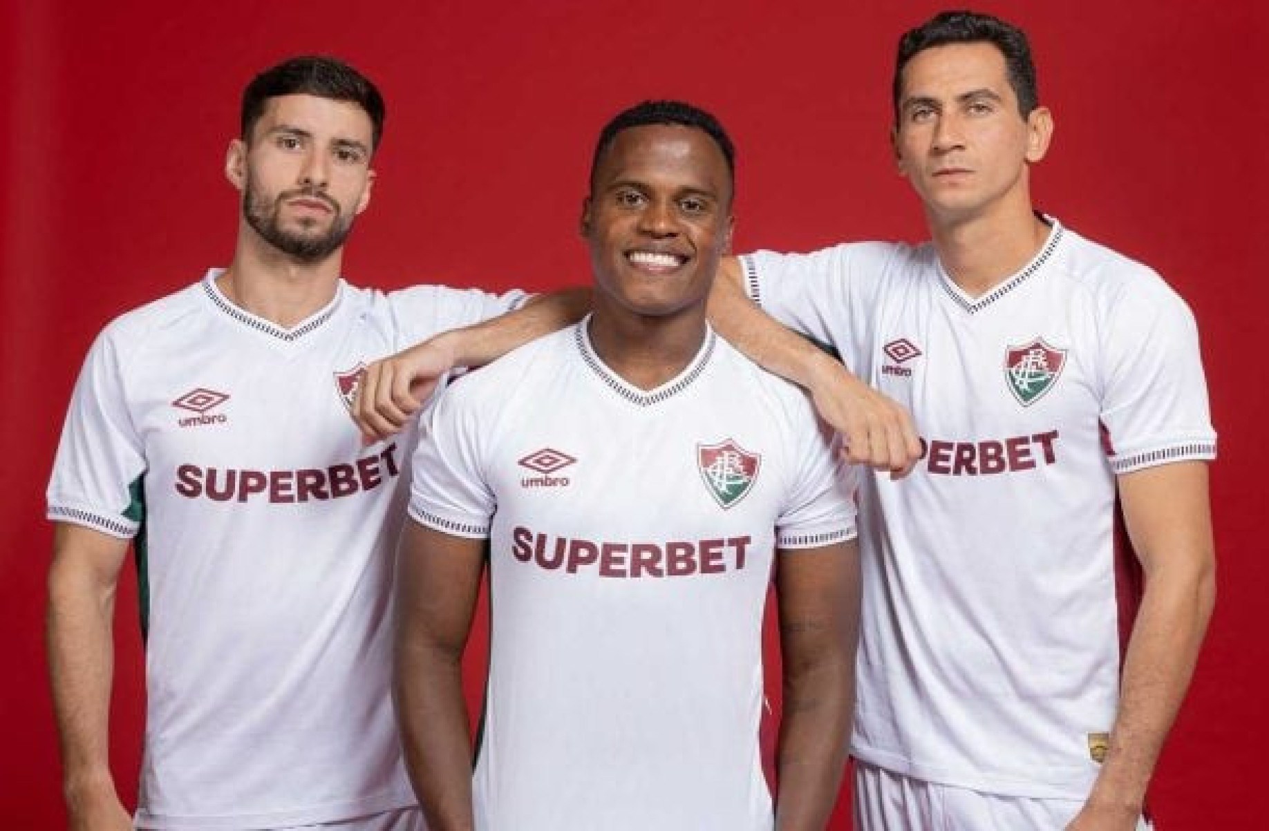 Fluminense lança novo segundo uniforme para a temporada 2025