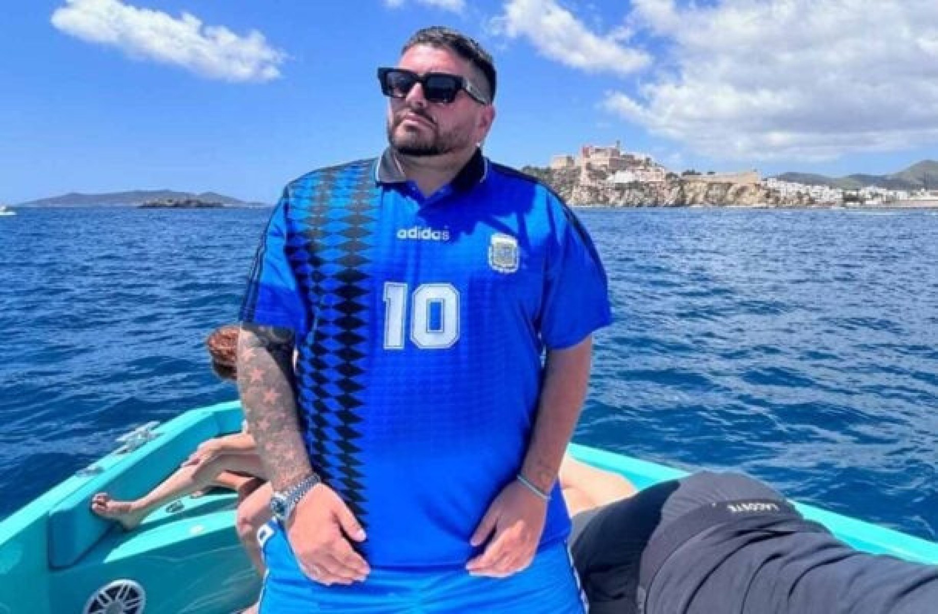 Sedação 24h, automutilação e buscas em clínica: mais do julgamento da morte de Maradona Sedação 24h, automutilação e buscas em clínica: mais do julgamento da morte de Maradona