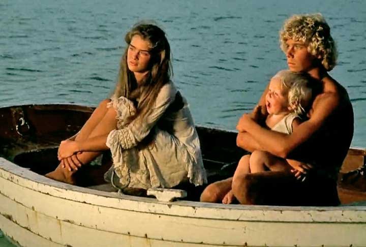 Sozinhos e sem ajuda, os jovens precisam aprender a sobreviver na selva, caçar comida e construir um abrigo. Com o passar do tempo, eles crescem, se apaixonam e descobrem os segredos do amor em um ambiente paradisíaco, mas também cheio de perigos. 