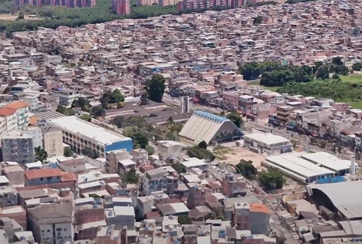 5º lugar: Favela de Rio das Pedras, na Zona Oeste do Rio de Janeiro - 55.653 moradores 

