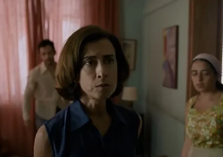 Adaptado do livro hom&ocirc;nimo de Marcelo Rubens Paiva, o longa &eacute; estrelado por Fernanda Torres (foto) e Selton Mello