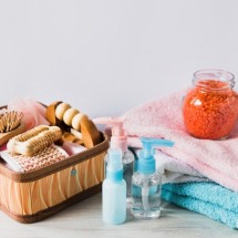 Banho relaxante: veja como preparar esse momento mesmo sem ter uma banheira - Freepik