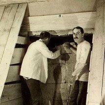 Maldição de Tutankamon: Descoberta de tumba do faraó menino desencadeou mortes sucessivas - Harry Burton wikimedia commons