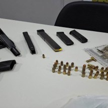 Polícia prende 8 suspeitos de furtarem armas em delegacia de Juiz de Fora