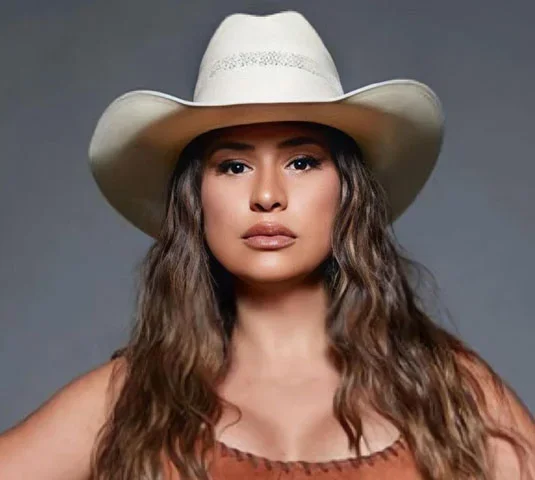 Simone Mendes comemora sucesso de carreira solo: ‘Encontrei o meu caminho’ - Reprodução Instagram