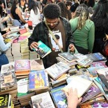 Bienal Mineira do Livro promove encontro entre leitores e autores - Alexandre Guzanshe/EM.D.A.press