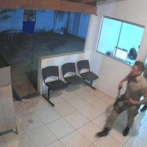 Militar pula janela de batalhão para salvar recém-nascido engasgado - PMMG/Divulgação