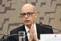 &#8216;Qualquer retrocesso ser&#225; desgaste para novo papa&#8217;, diz embaixador na Santa S&#233;