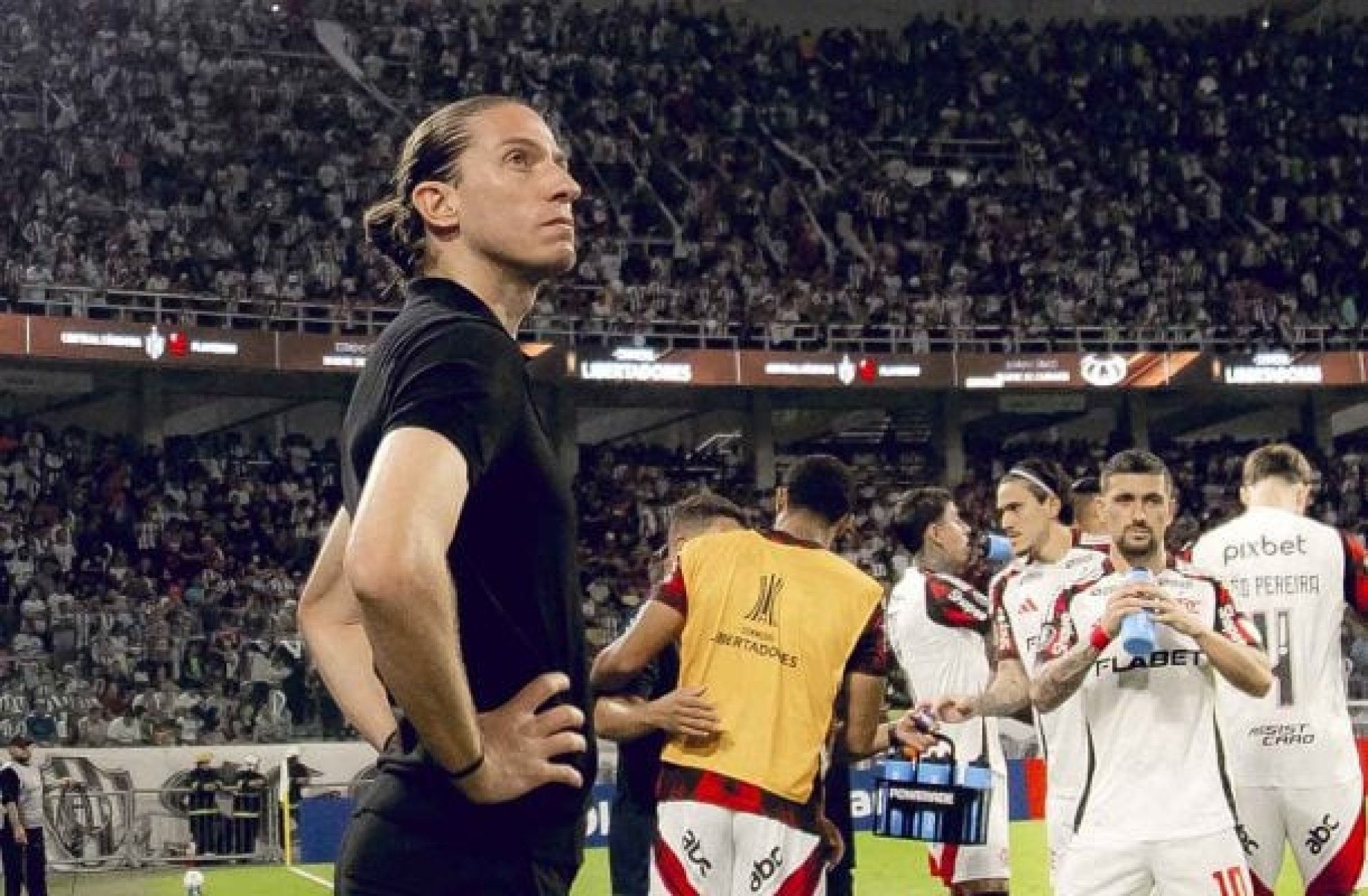 Flamengo volta a jogar muito mal: alerta vermelho na temporada