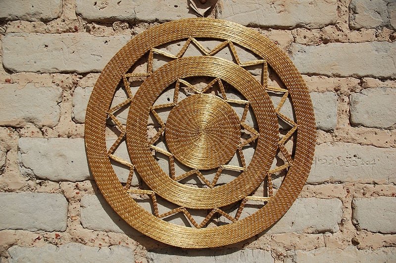 Mandala: Estimula a meditação e a concentração, facilitando o estabelecimento de metas sem estresse.