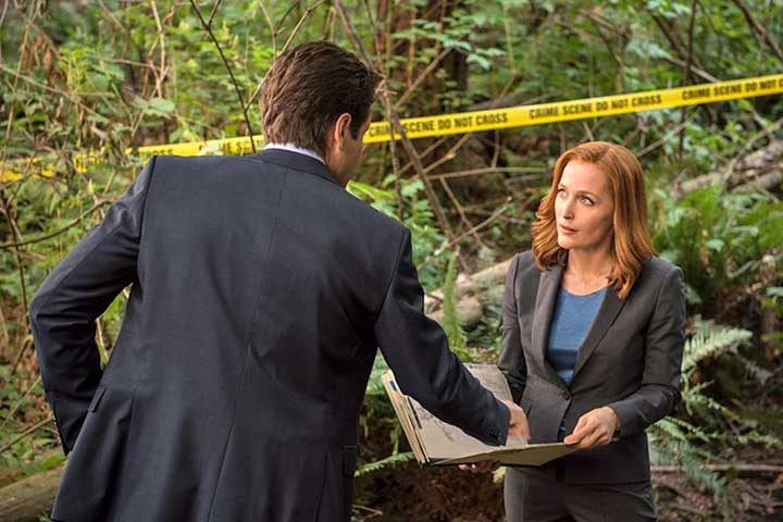 As primeiras cinco temporadas foram filmadas em Vancouver e a partir da sexta temporada a produção se deu em Los Angeles. Em relação ao segundo filme e ao revival da série, a produção voltou a Vancouver.