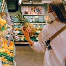 Redes de supermercados aumentam presença em strip malls - DINO