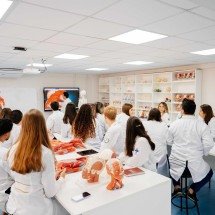 Drauzio Varella fala sobre o futuro da Medicina em POA - DINO