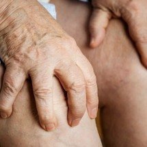 Trombose e varizes são mais frequentes em idosos: fatores ligados à idade - Freepik