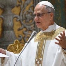 Papa Leão XIV: ‘O senhor me chamou para carregar uma cruz’ - Vatican News
