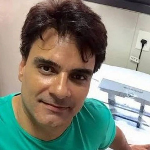 "Talvez eu nunca tenha uma oportunidade real de pedir perdão. Por isso, Gloria Perez (mãe de Daniella), eu te peço perdão por todo o sofrimento que te causei. Jamais esqueci daquele encontro na carceragem. Raul Gazolla (marido de Daniella), eu te peço perdão."