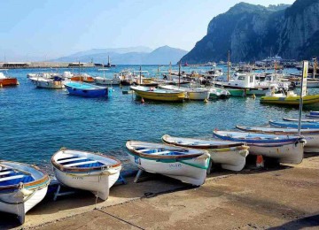 Minha mãe quis conhecer Capri porque leu um livro sobre San Michele
 -  (crédito: Pixabay/reprodução)