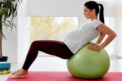 É fundamental praticar exercícios adaptados em todas as fases  -  (crédito: FreePik)
