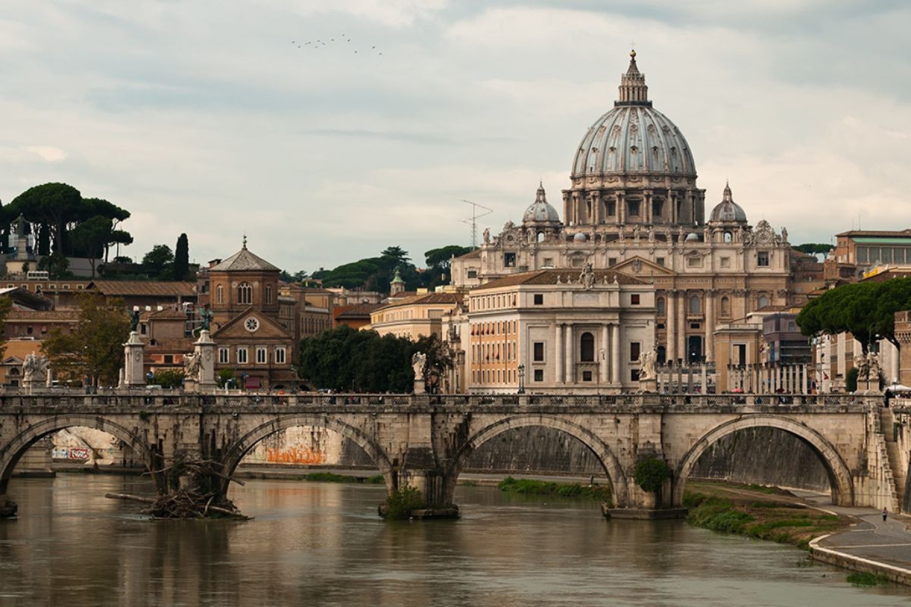 Vaticano-(kurkul/iStock) 