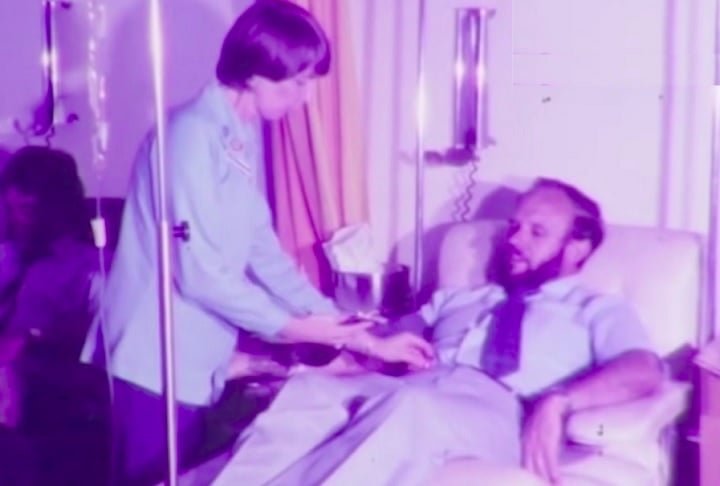 Harrison iniciou suas doações de sangue aos 18 anos e manteve essa rotina a cada duas semanas até completar 81 anos. 