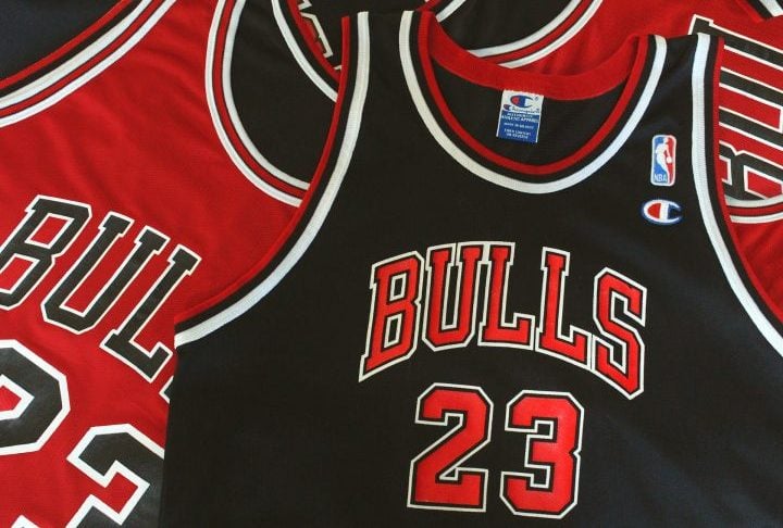 Até no esporte Chicago é uma cidade importante. O Chicago Bulls, por exemplo, é um dos mais populares da NBA. Foi o time de Michael Jordan nos anos 1990.