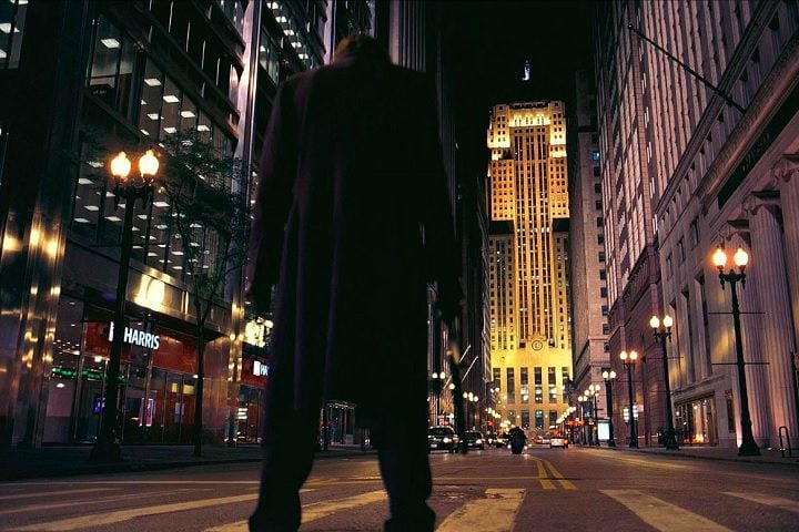 AlÃ©m disso, Chicago foi palco para gravaÃ§Ã£o de filmes famosos como "O Fugitivo" (1993), com Harrison Ford, e "Batman â?? O Cavaleiro das Trevas" (2008 - foto).