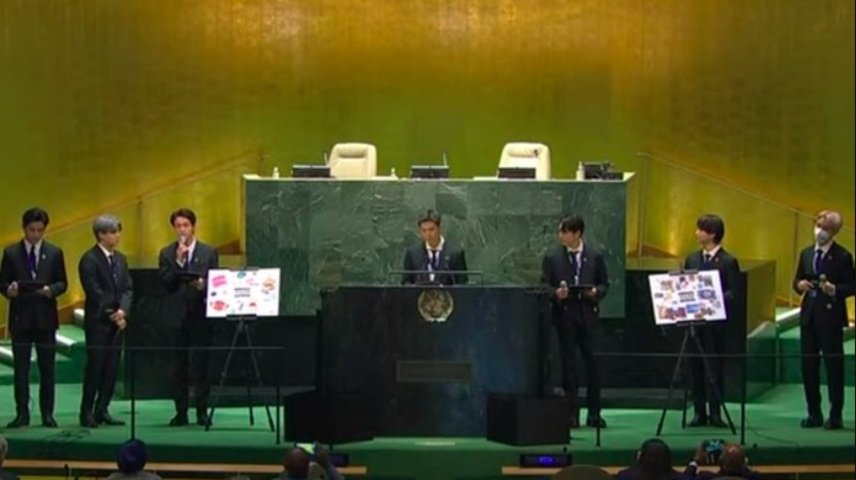 Além de quebrar diversos recordes no YouTube, Spotify e nas paradas musicais internacionais, o BTS se apresentou em grandes eventos como o Grammy e até a Assembleia Geral da ONU. 