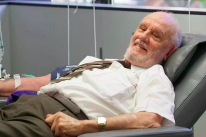 Doador de sangue morreu após salvar a vida de 2,4 milhões de bebês