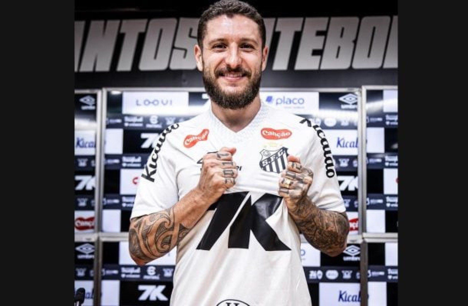 Apresentado no Santos, Zé Rafael afirma que pensou em encerrar a carreira