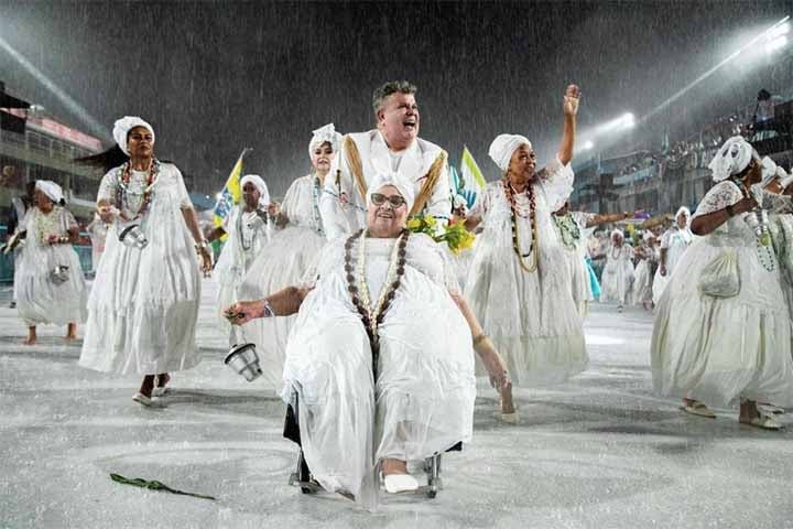 Depois, Milton retornou à Viradouro, pelo qual faria a pesquisa do enredo de 2014. Em fevereiro de 2015, lançou pela Editora Senac/São Paulo o livro "Carnaval é Cultura, Poética e Técnica no fazer Escola de Samba".