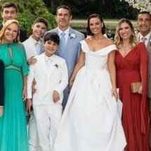 Isis Valverde: após badalada festa de casamento, atriz exibe anel luxuoso - Reprodução/Instagram