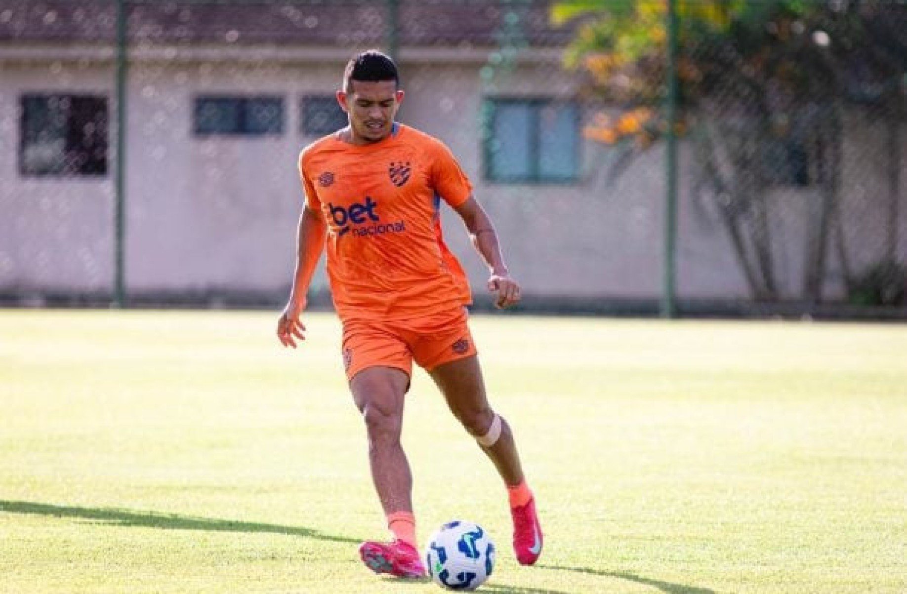 Igor Cariús projeta reação do Sport contra o Cruzeiro: ‘Fazer valer nossa força’