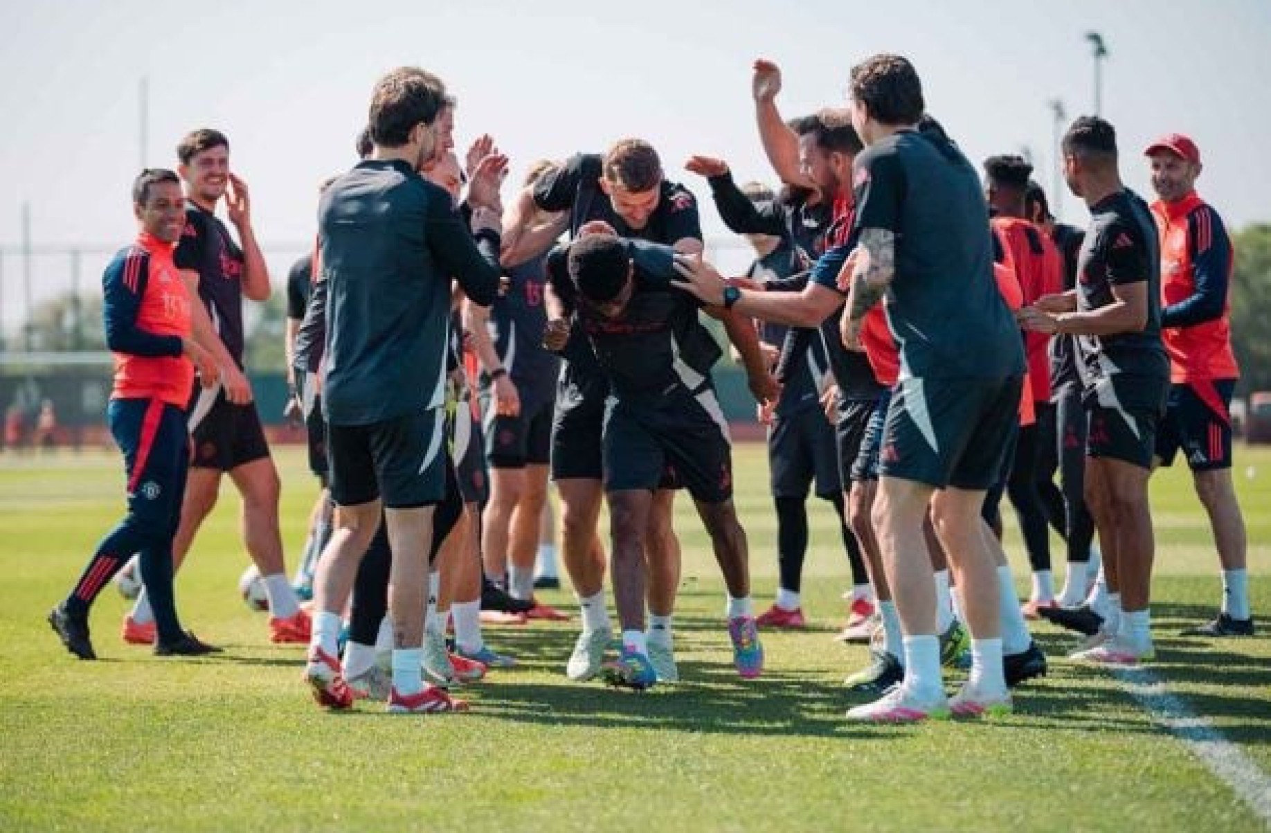 Manchester United x West Ham: onde assistir, escalações e arbitragem