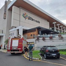 Princípio de incêndio assusta clientes em shopping de Minas - Corpo de Bombeiros
