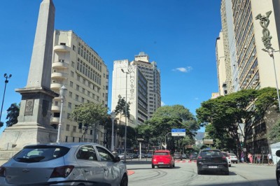 Dia das mães amanheceu aberto e ensolarado em Belo Horizonte, podendo ficar nublado e até ter chuvas isoladas -  (crédito: Jair Amaral/EM/D.A.Press)