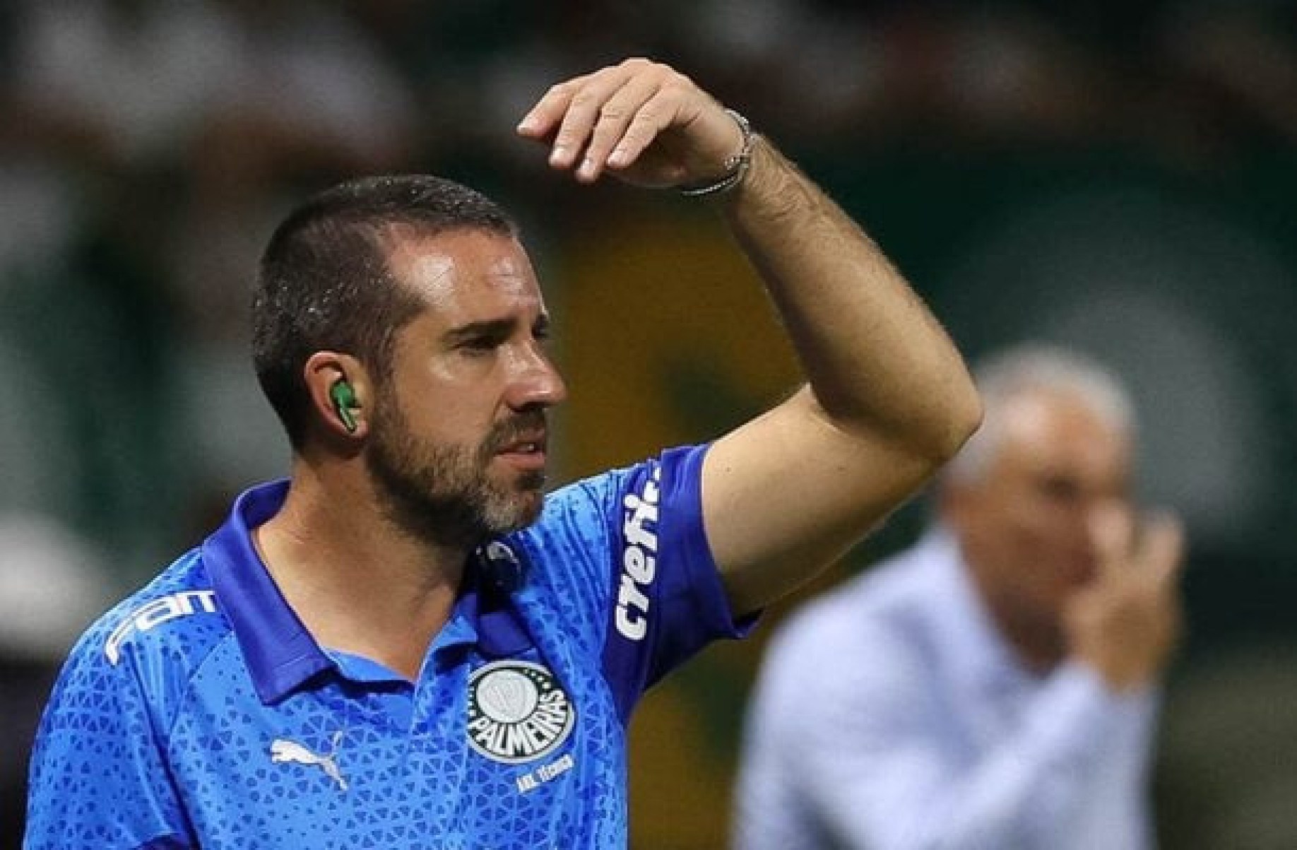 Auxiliar do Palmeiras exalta momento de Vitor Roque: ‘Está mais cascudo’