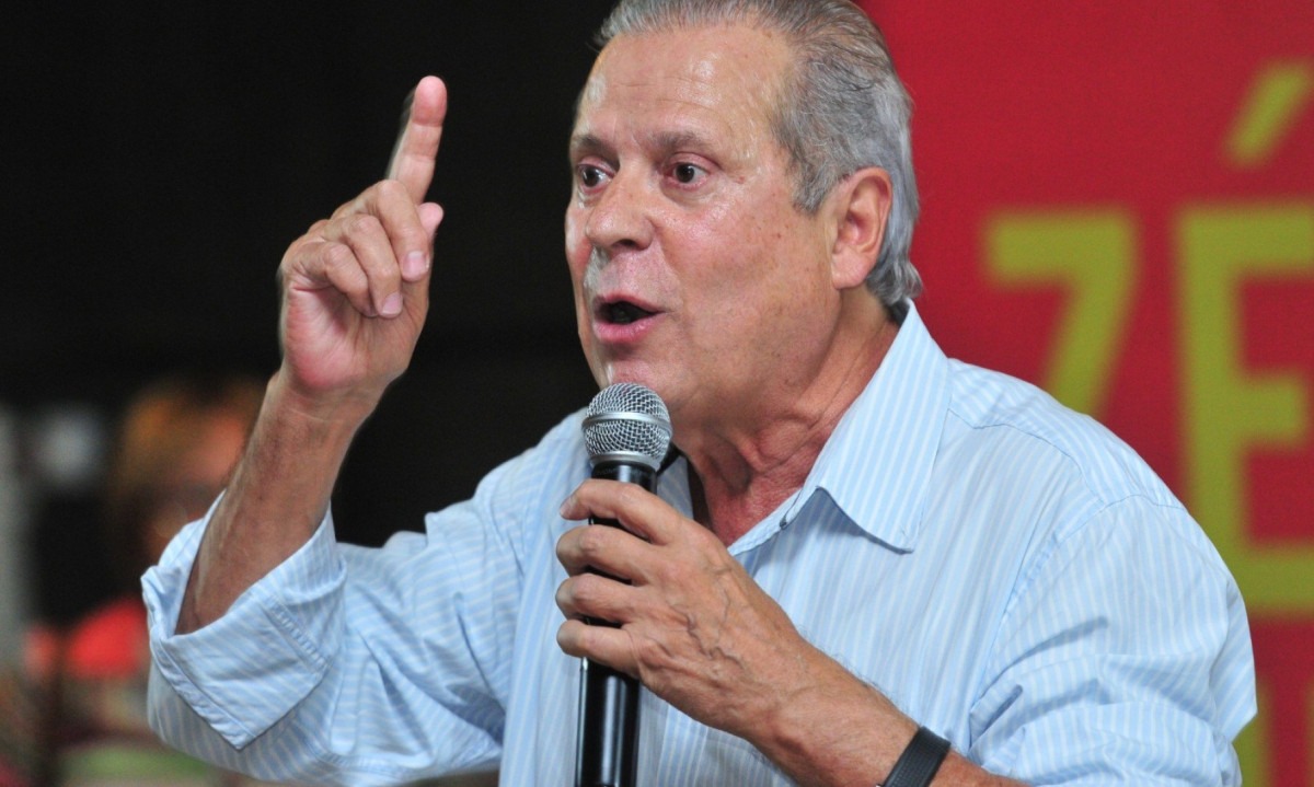 O ex-ministro e nome forte do Partido dos Trabalhadores Z&eacute; Dirceu seria o 'Juca' da lista do plano de assassinato ou pris&atilde;o de inimigos do bolsonarismo -  (crédito:  Marcos Vieira/EM/D.A Press)