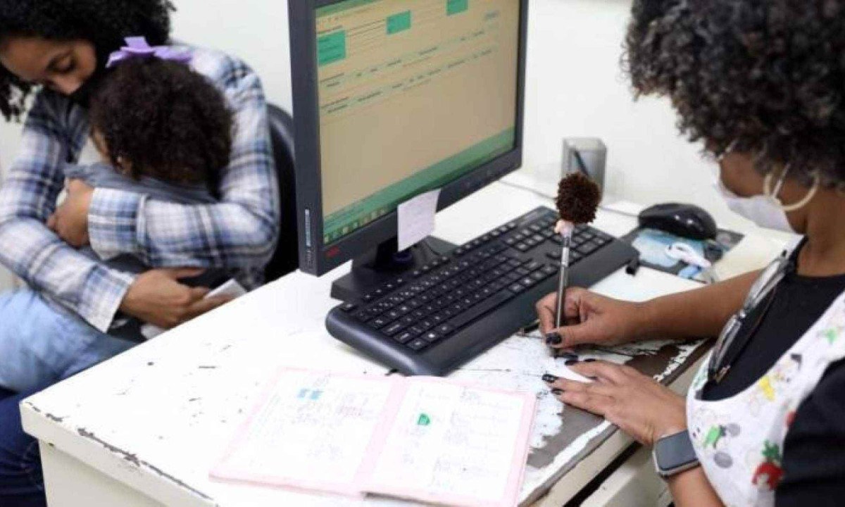 Unidades abertas no sábado atenderam mais de 200 pessoas com sintomas gripais -  (crédito: Divulgação/PBH)