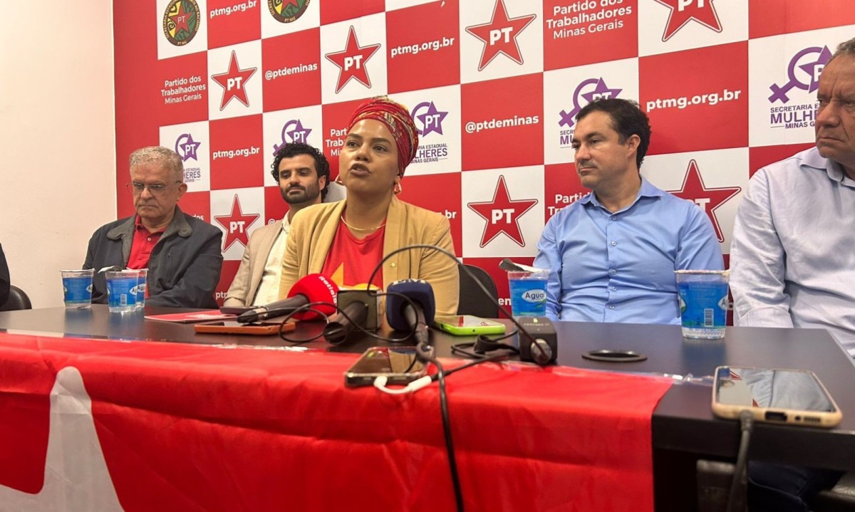 Deputada federal Dandara Tonantzin formalizou sua candidatura &agrave; presid&ecirc;ncia do diret&oacute;rio mineiro do Partido dos Trabalhadores -  (crédito: Bernardo Estillac/EM/D.A Press)