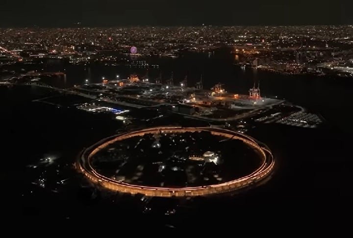 Chamada de "Grand Ring" ("Grande Anel"), a construção de 61 mil m² é um dos destaques da Expo 2025, que acontece na cidade japonesa até outubro.