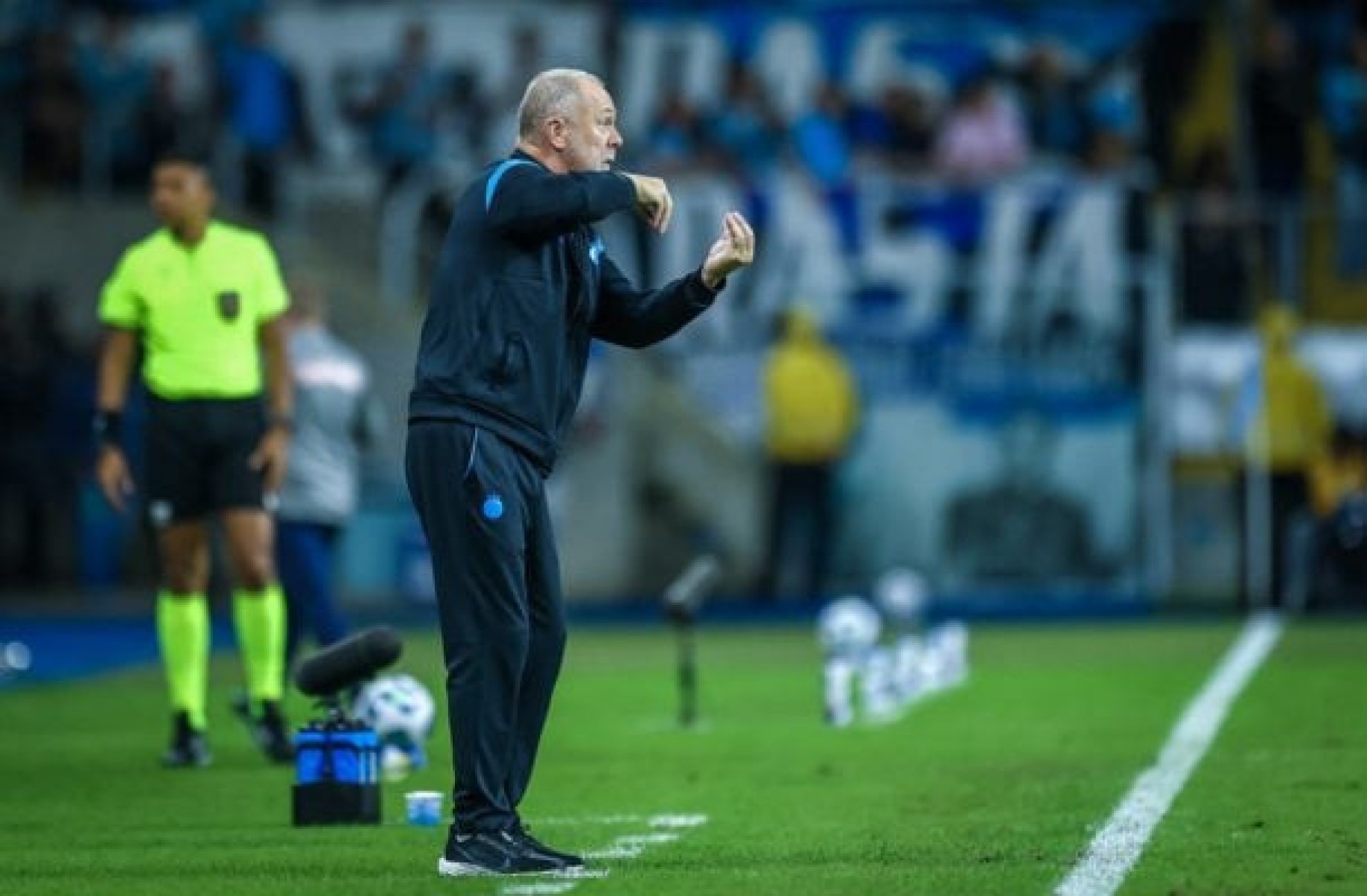 Incapacidade em sustentar vantagem assombra o Grêmio até na ???era Mano Menezes???